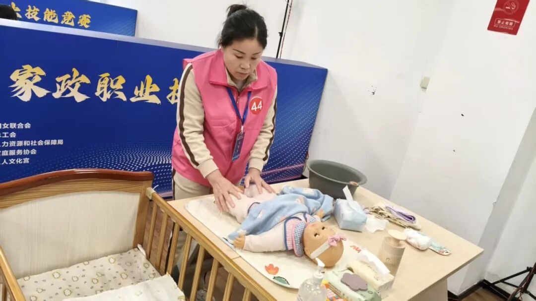 江蘇省婦女聯(lián)合會積極推動嬰幼兒照護服務(wù)發(fā)展